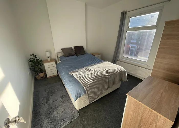 Spacious 4-Bedroom House In